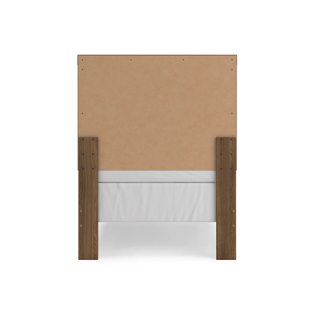 Broachmyn Bed - Brown - Image 5