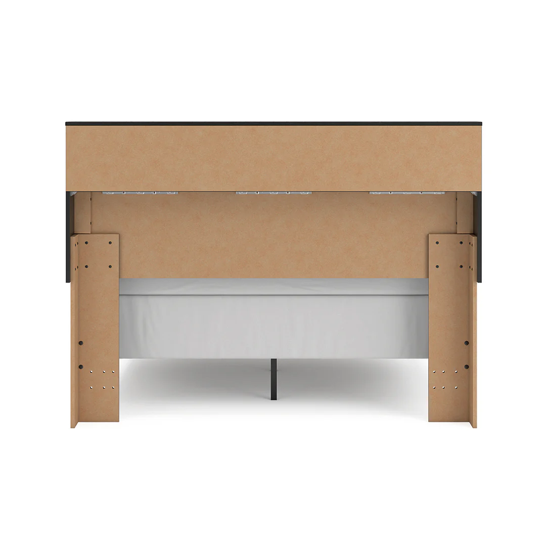 Broachmyn Black Bedroom Group with Mattress & Foundation - Queen - Image 6
