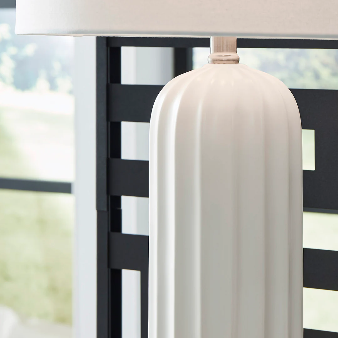 Clarkland Table Lamps (Set of 2) - Image 5