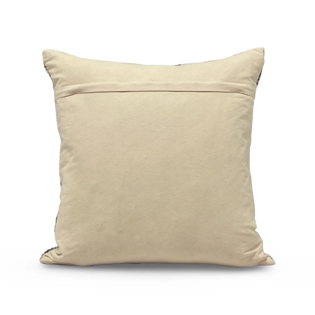 Janya Pillow - Image 4