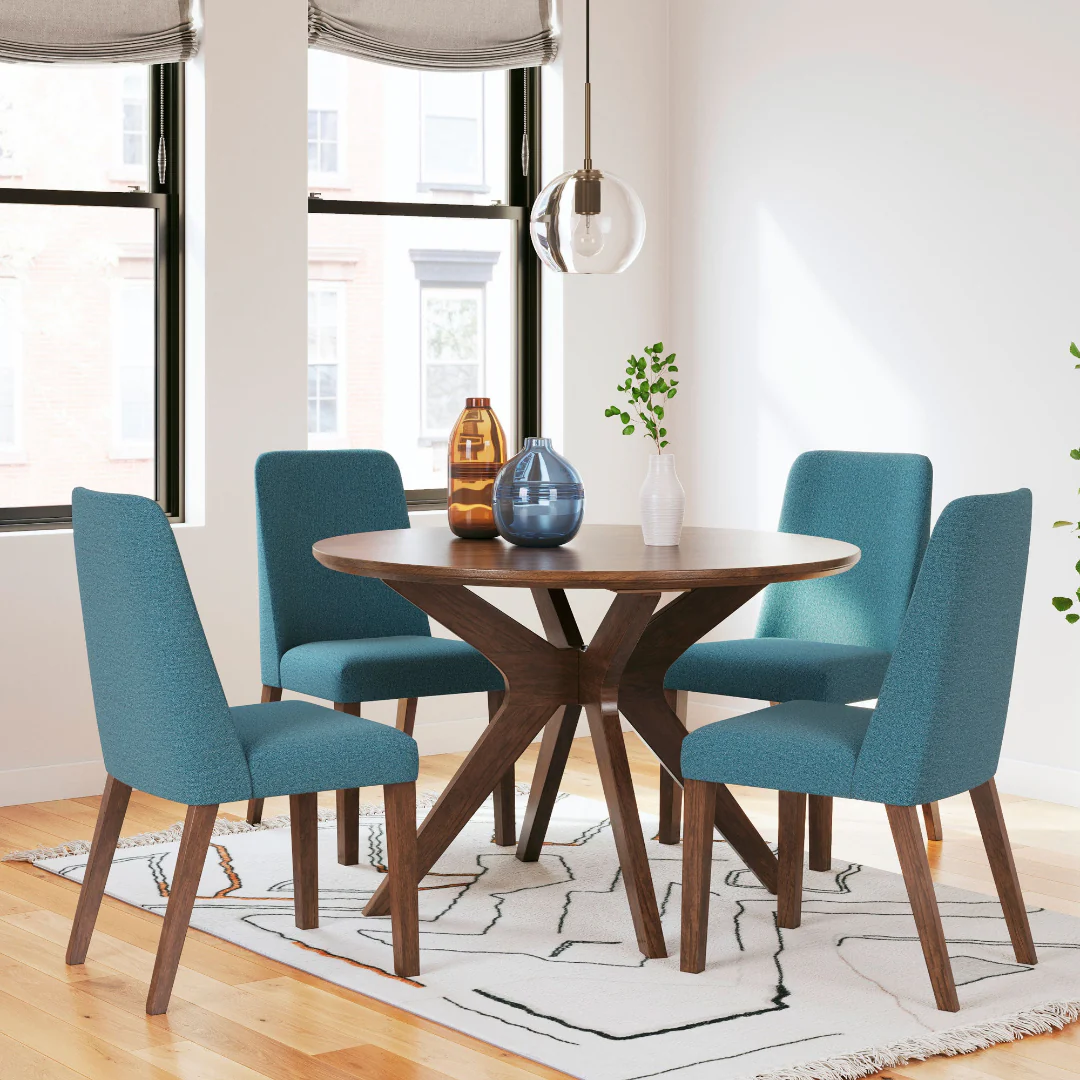 Lyncott Dining Set - Image 11