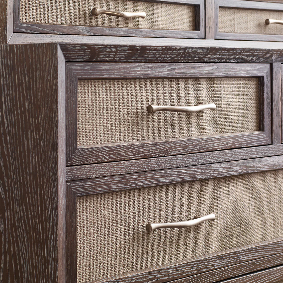 Maidstone Chest with Gallery - Image 4