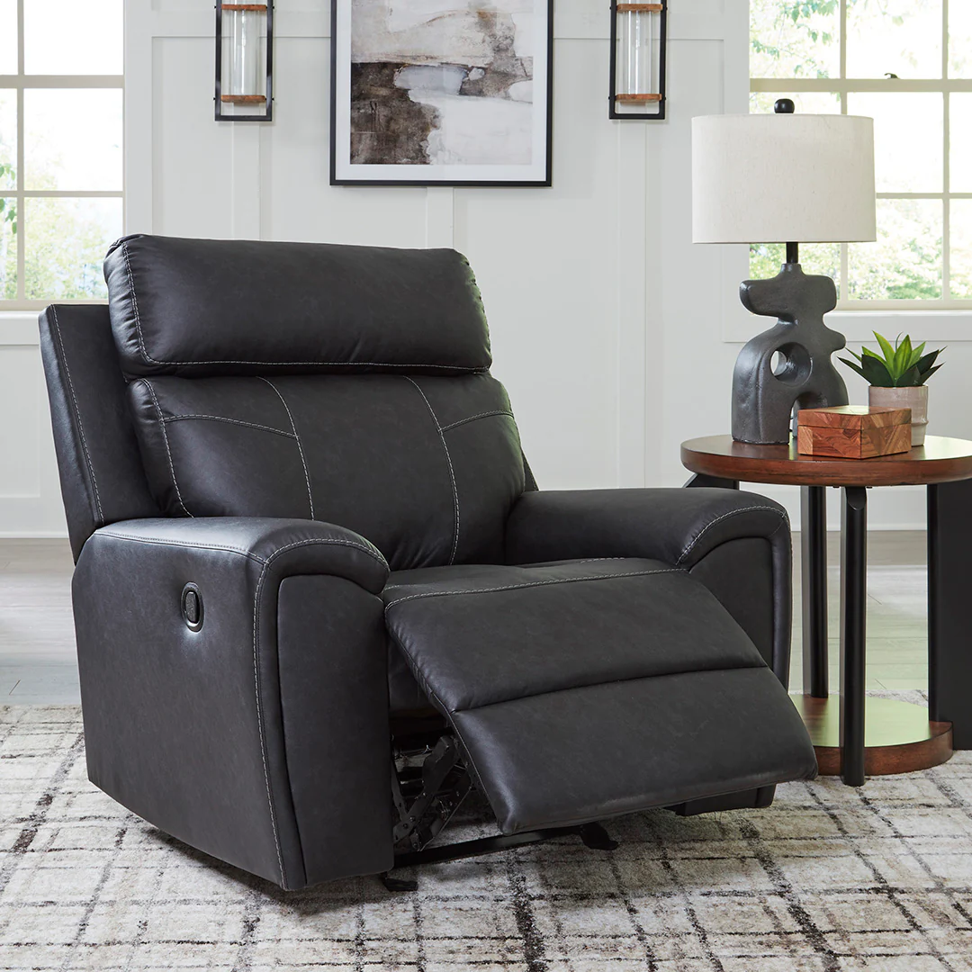 Montacute Manual Glider Recliner - Image 3