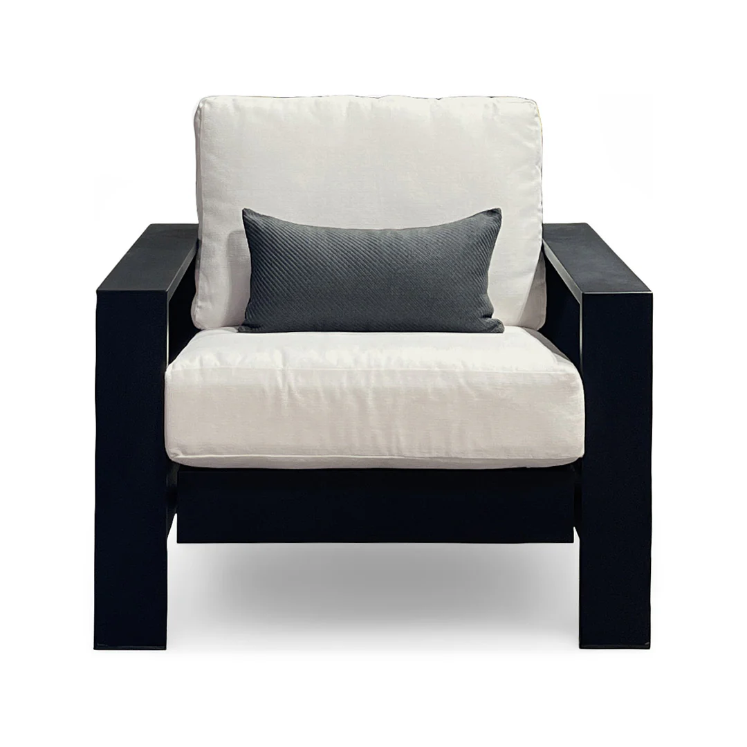 Newport Outdoor Chair - Image 3