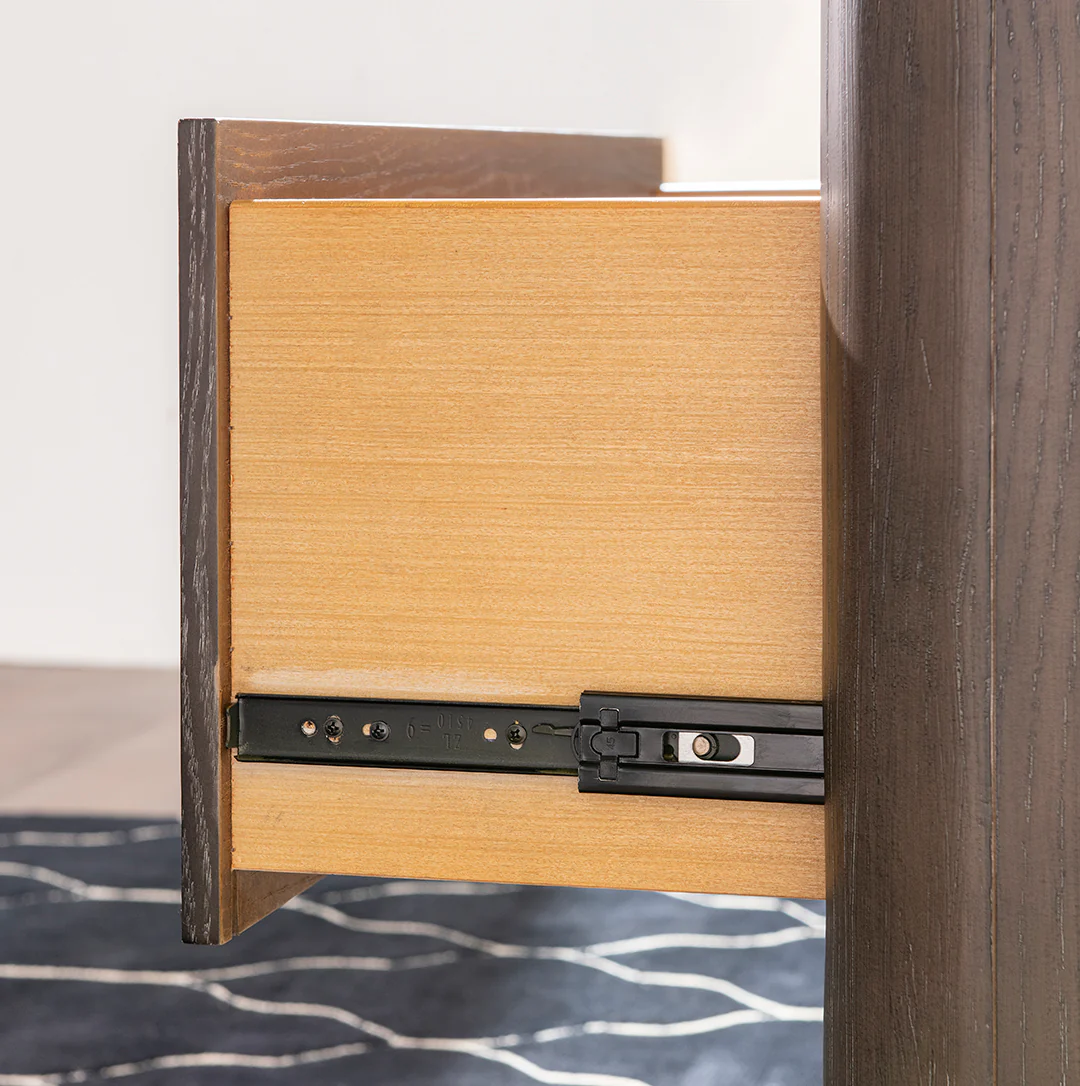 Outlook Chest - Image 6