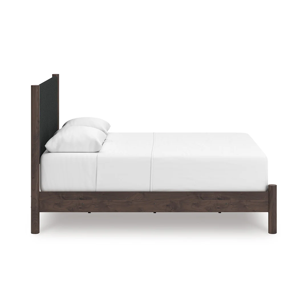 Pamytta Upholstered Bed - Image 5