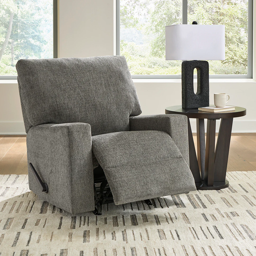 Seyler Rocker Recliner - Image 10